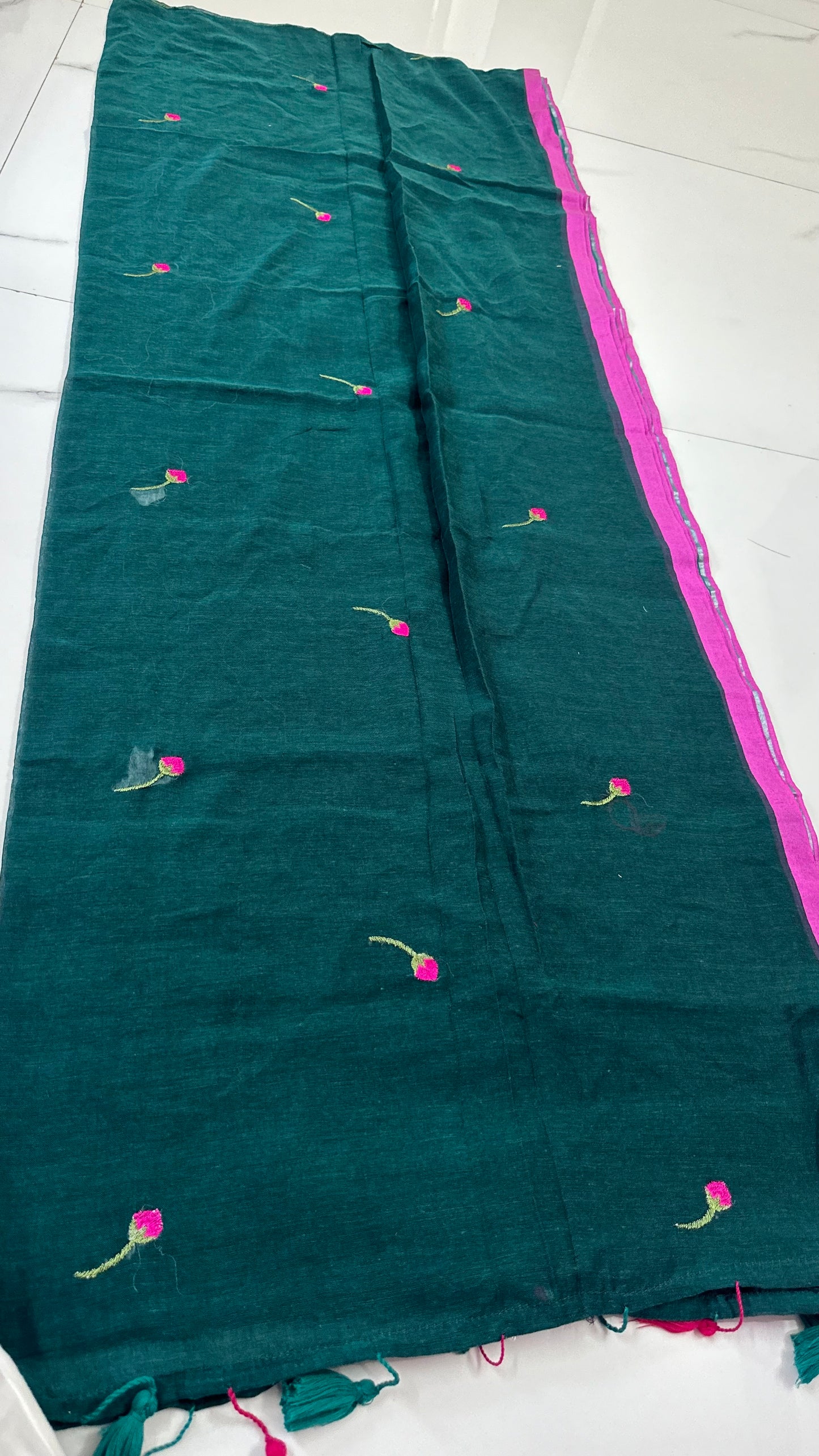 Green Lotus Mul Cotton Saree