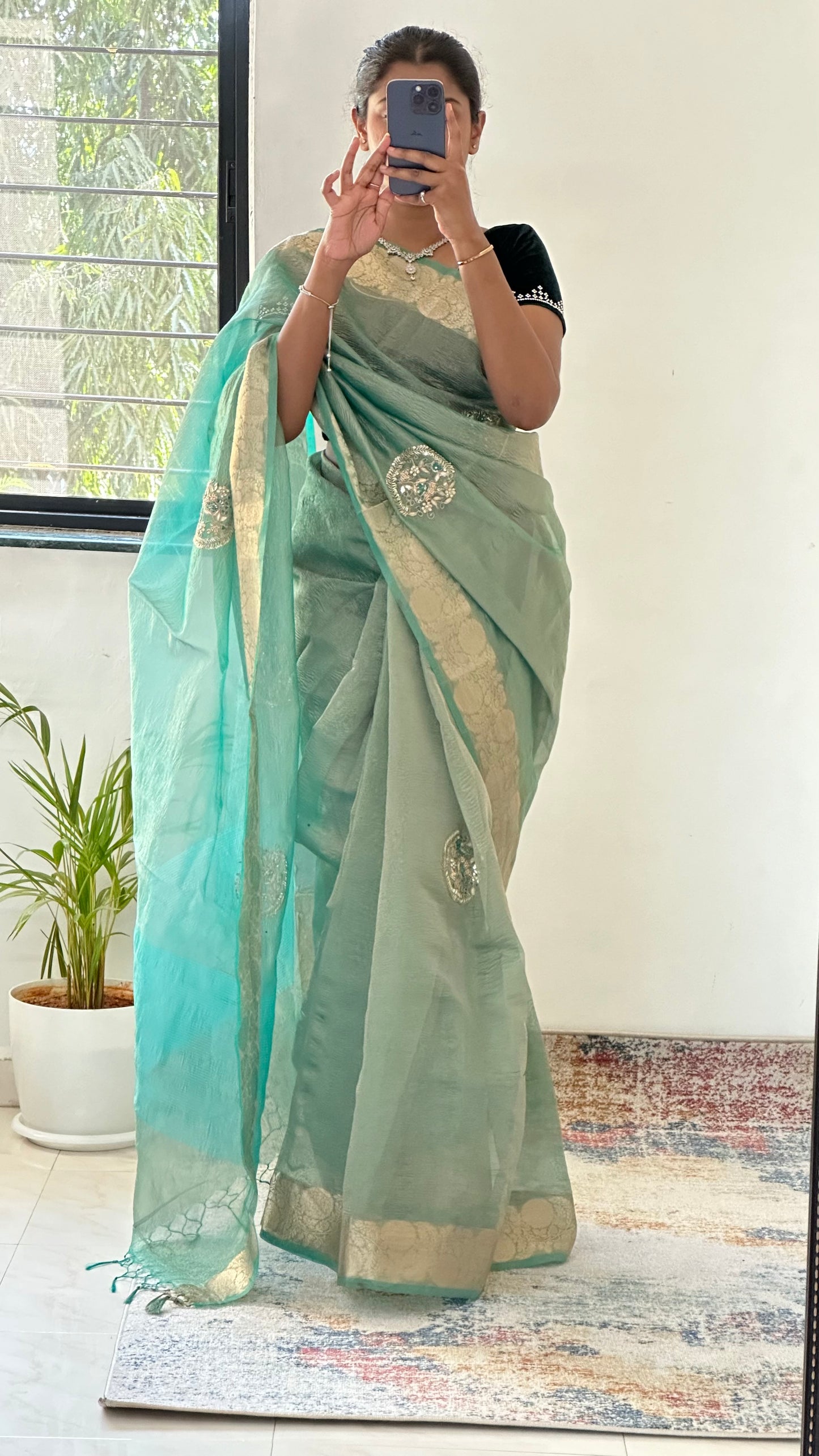 Green Designer Handwork Crush Tissue Saree