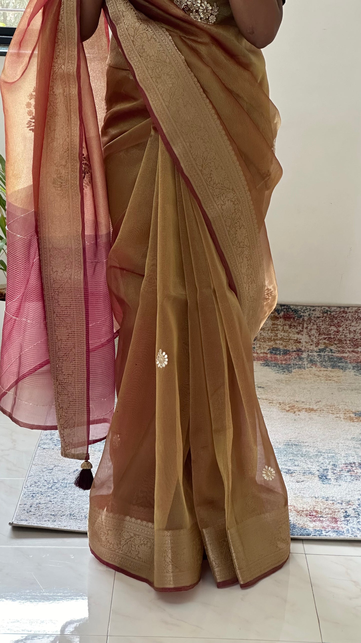 Golden Designer Handwork Crush Tissue Saree